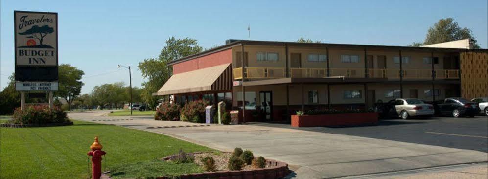 Travelers Budget Inn Great Bend Exterior foto